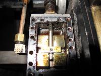  The engineers side valve chest has a nice film of oil all over it, like it should.